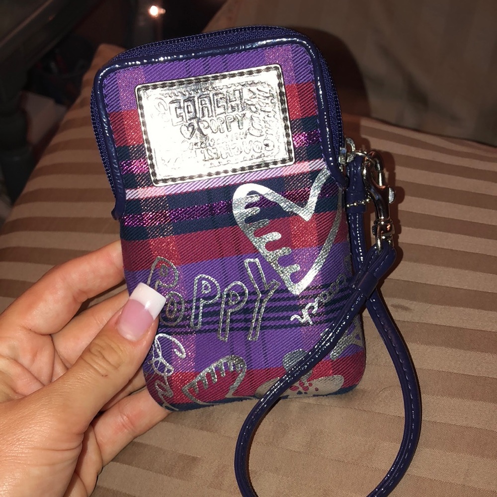 Coach Poppy edition wristlet